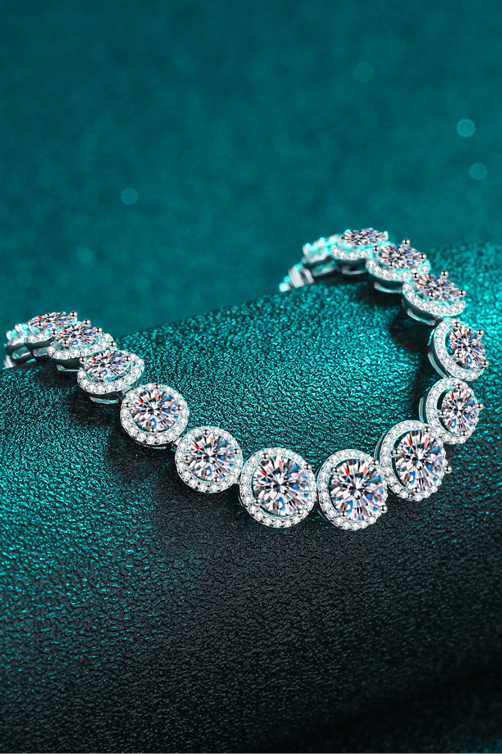 925 Sterling Silver 10.4 Carat Moissanite Bracelet - Undeniably LUXE