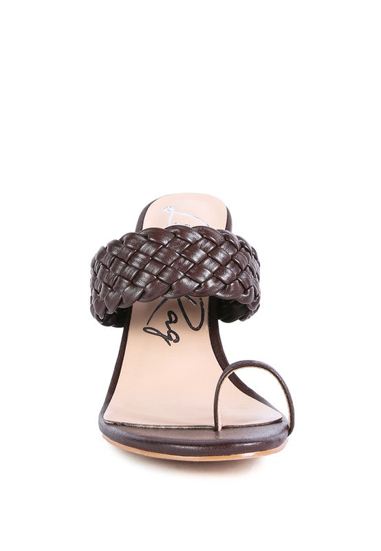 HIGH PERKS WOVEN STRAP TOE RING SANDALS - Undeniably LUXE