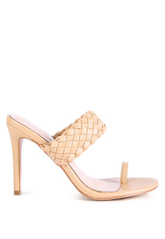 HIGH PERKS WOVEN STRAP TOE RING SANDALS - Undeniably LUXE