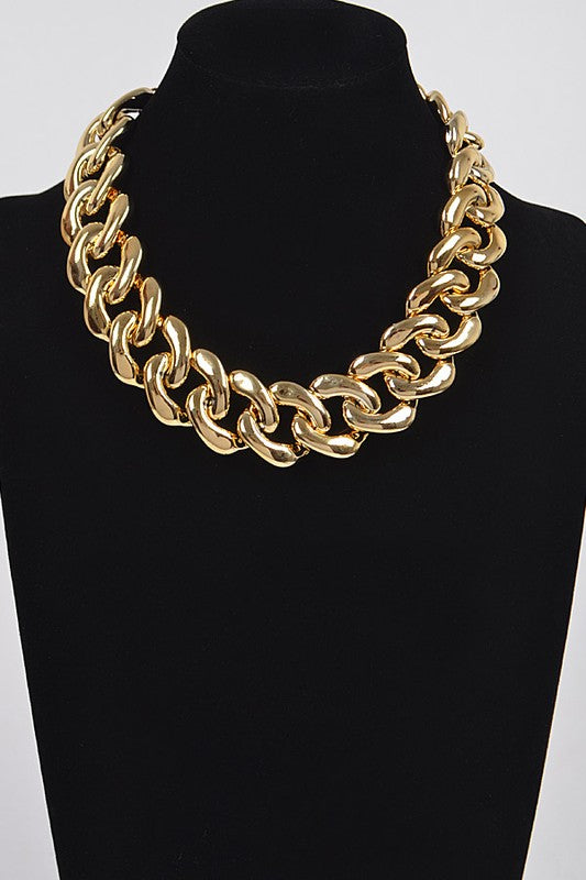 Oversize Chunky Chain Collar Necklace - Undeniably LUXE