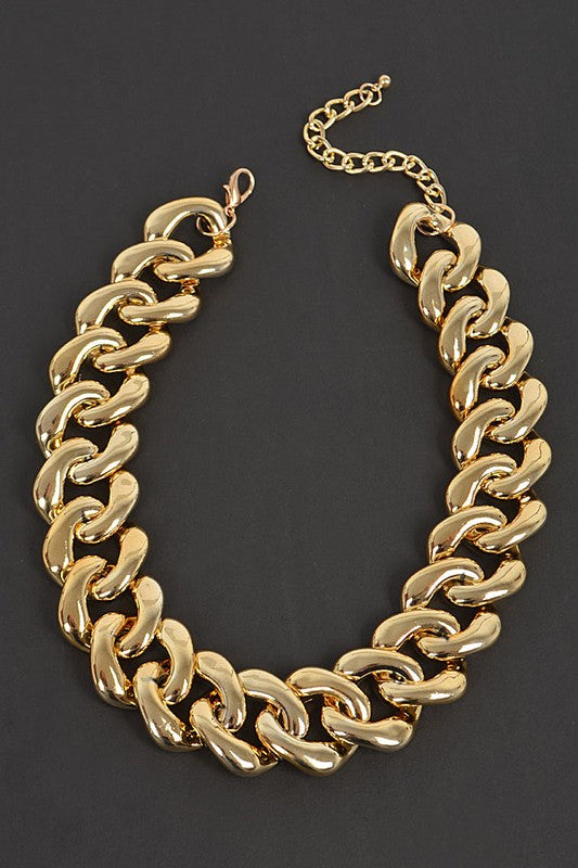 Oversize Chunky Chain Collar Necklace - Undeniably LUXE